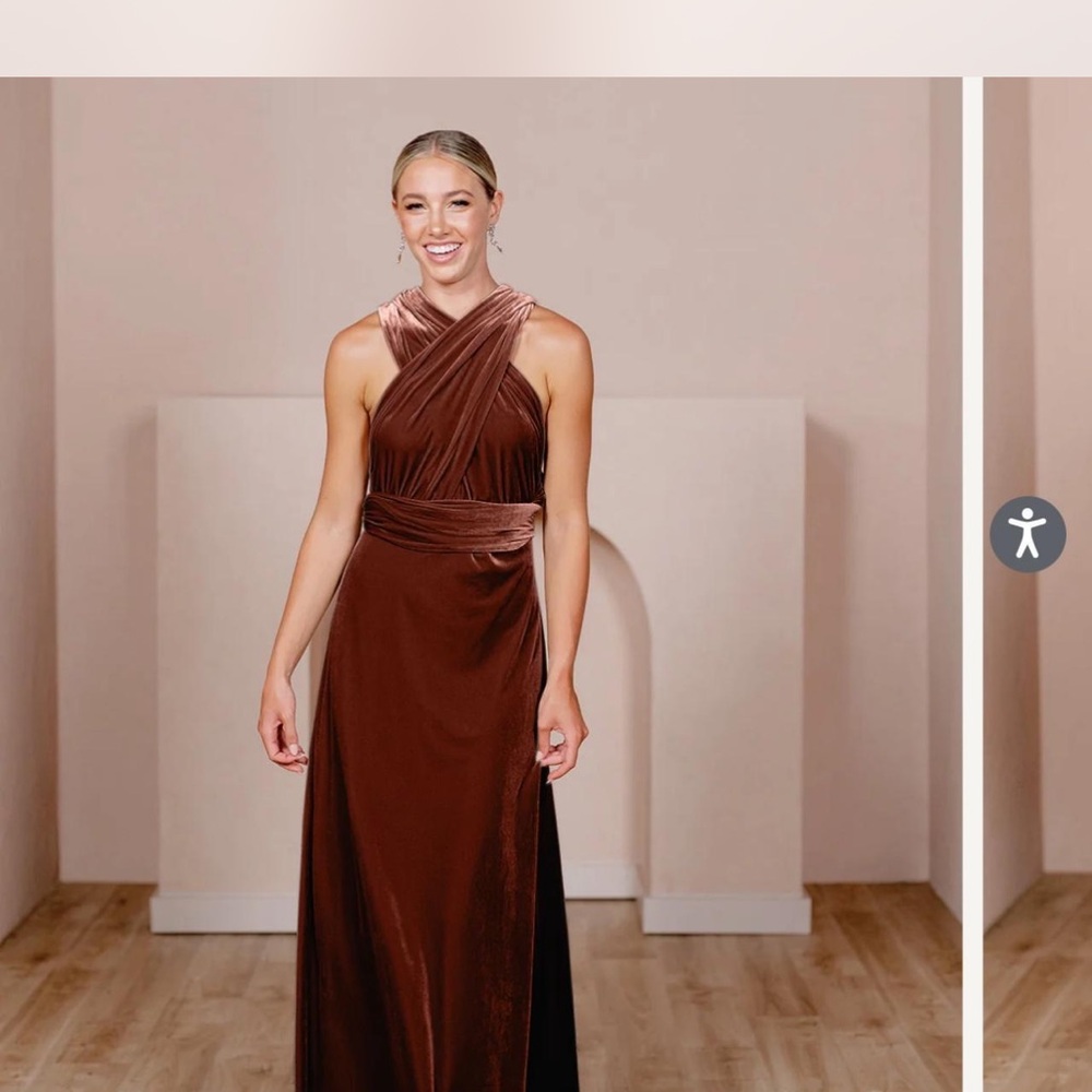 Revelry convertible dress size small! Worn once as a bridesmaids dress. Or $200